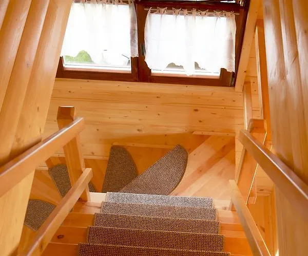 Z Bala Pod Zaglami Деревянный коттедж *